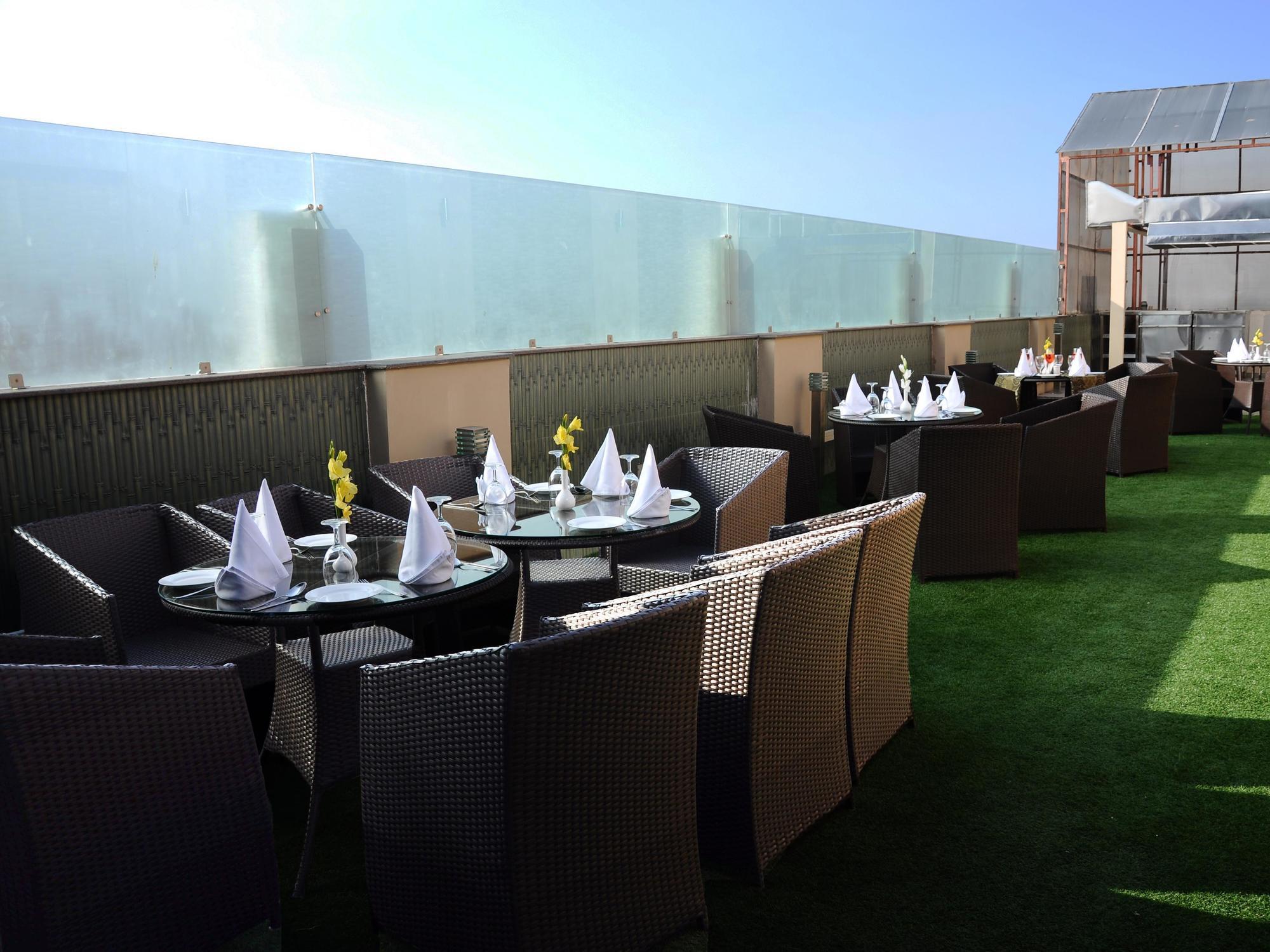 Country Inn Amritsar Exterior foto